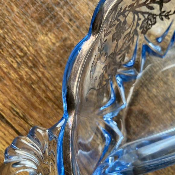 Gorgeous antique divided dish - Picture 11 of 12